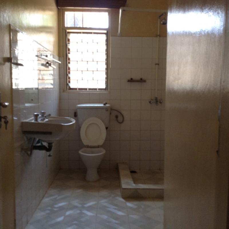 Bungalow for rent in Kansanga Kampala