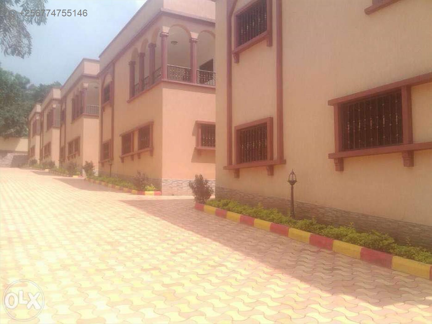 Town House for rent in Mbuya Kampala