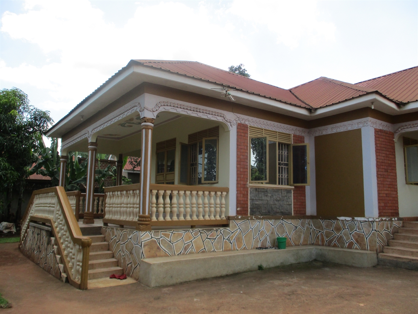 Bungalow for sale in Kitende Wakiso