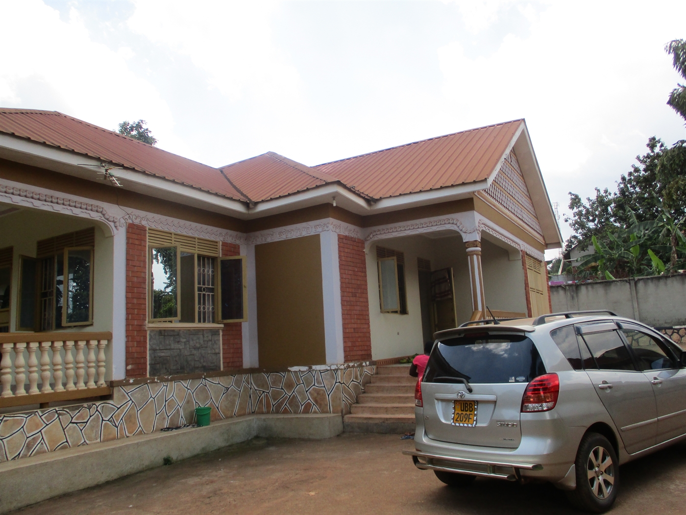 Bungalow for sale in Kitende Wakiso