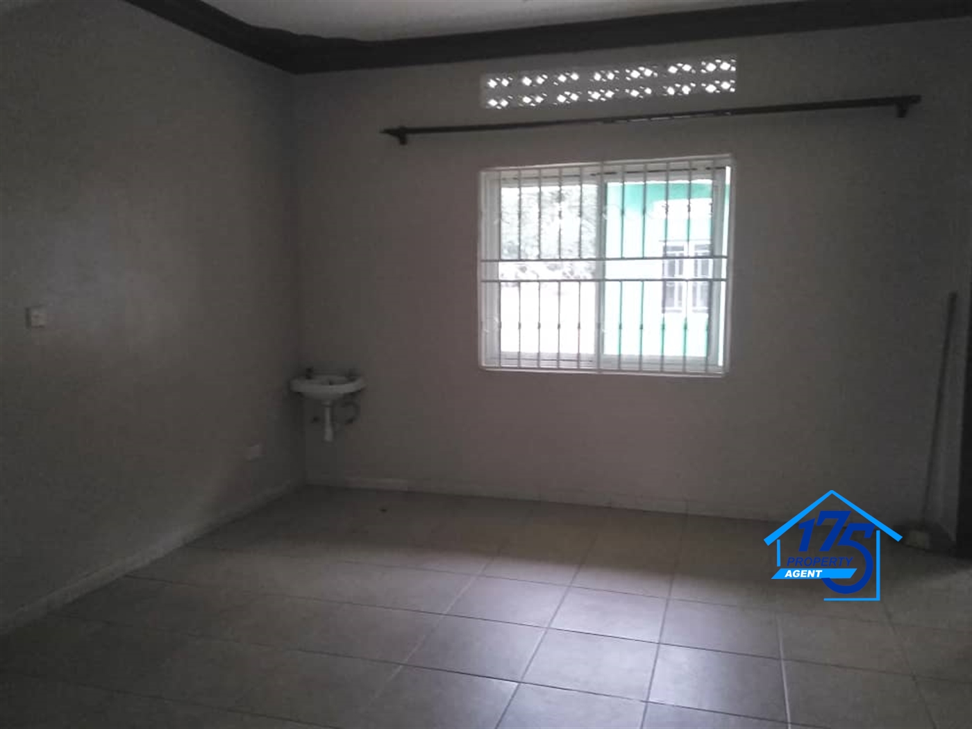 Bungalow for rent in Kyaliwajjala Wakiso