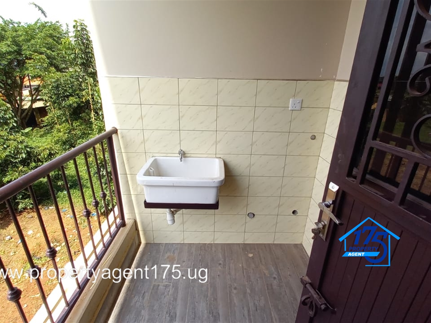 Apartment for sale in Kira Wakiso