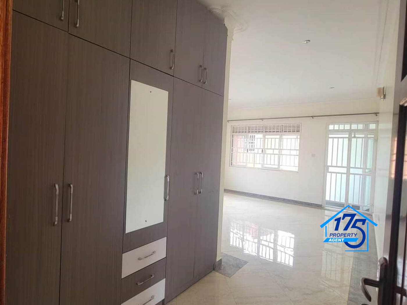 Apartment for rent in Naalya Wakiso