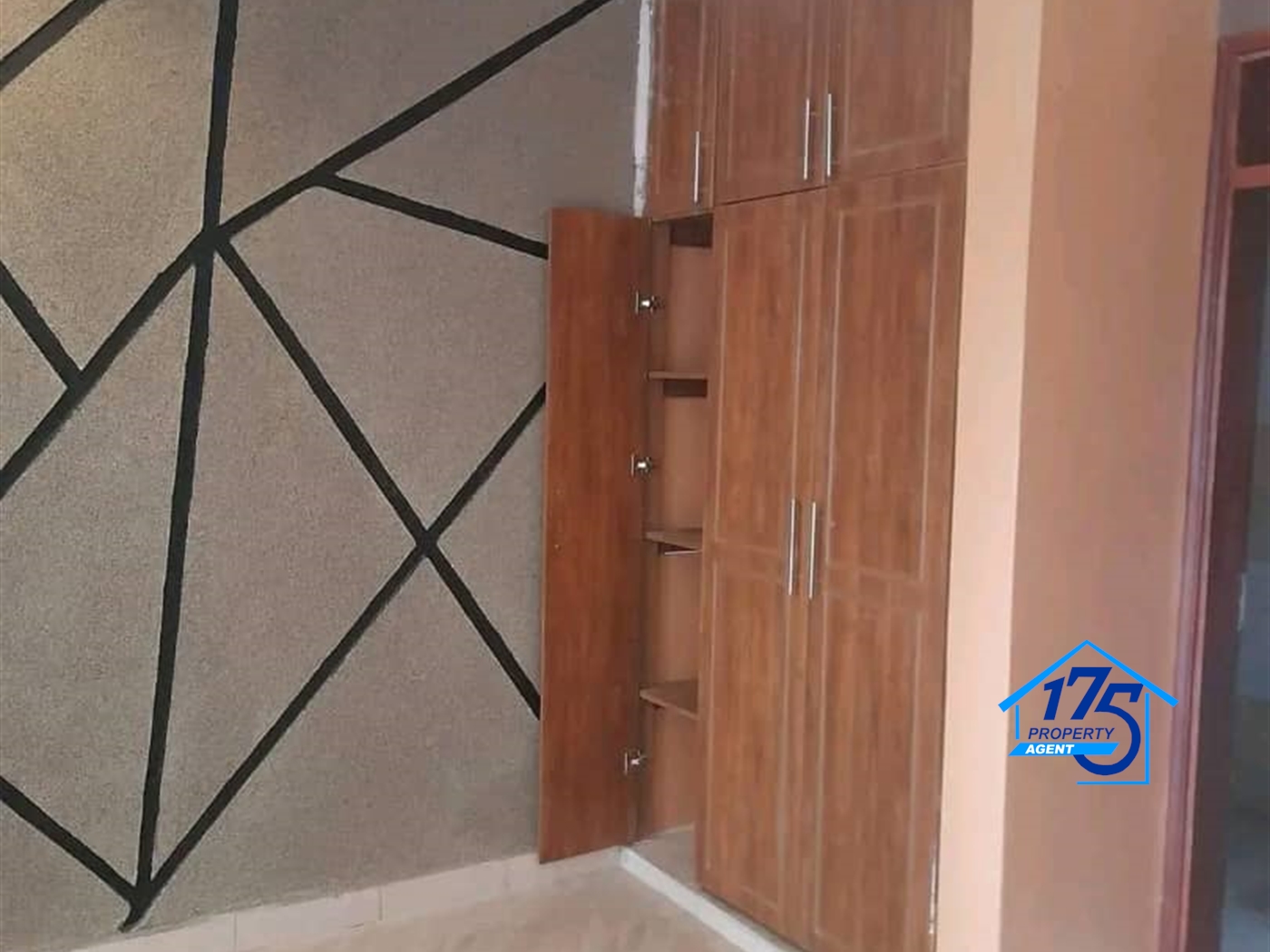 Apartment for rent in Kyaliwajjala Wakiso