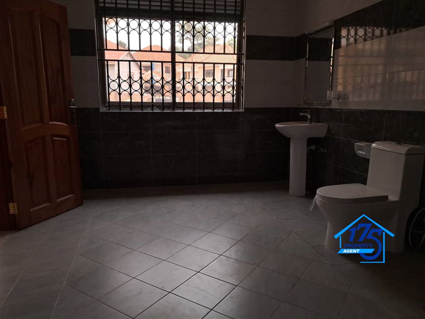 Duplex for rent in Ntinda Kampala