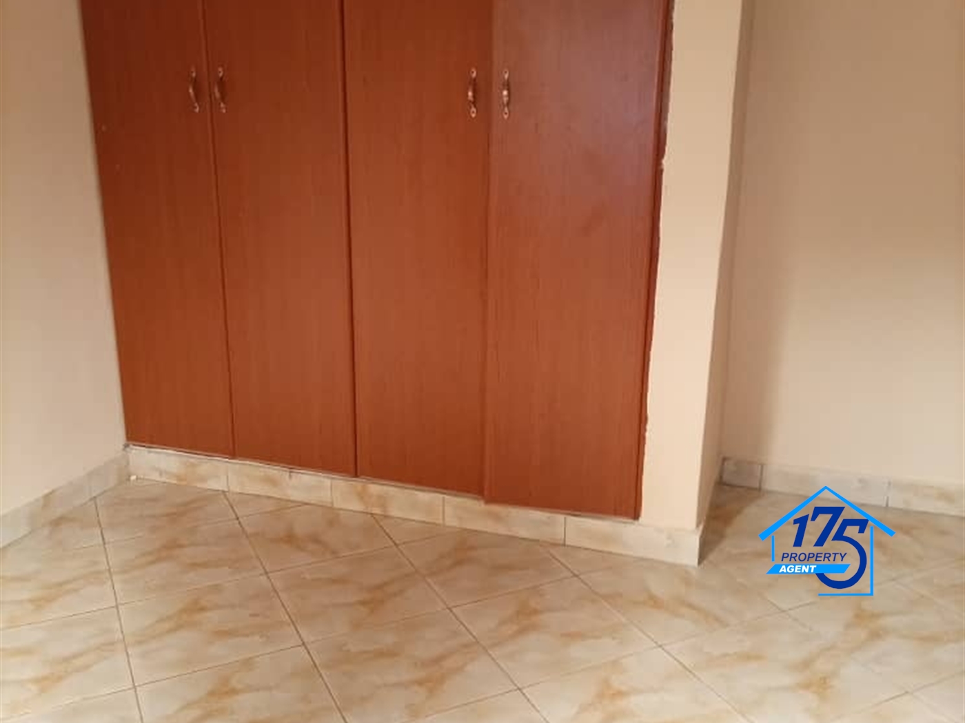 Semi Detached for rent in Kisaasi Kampala