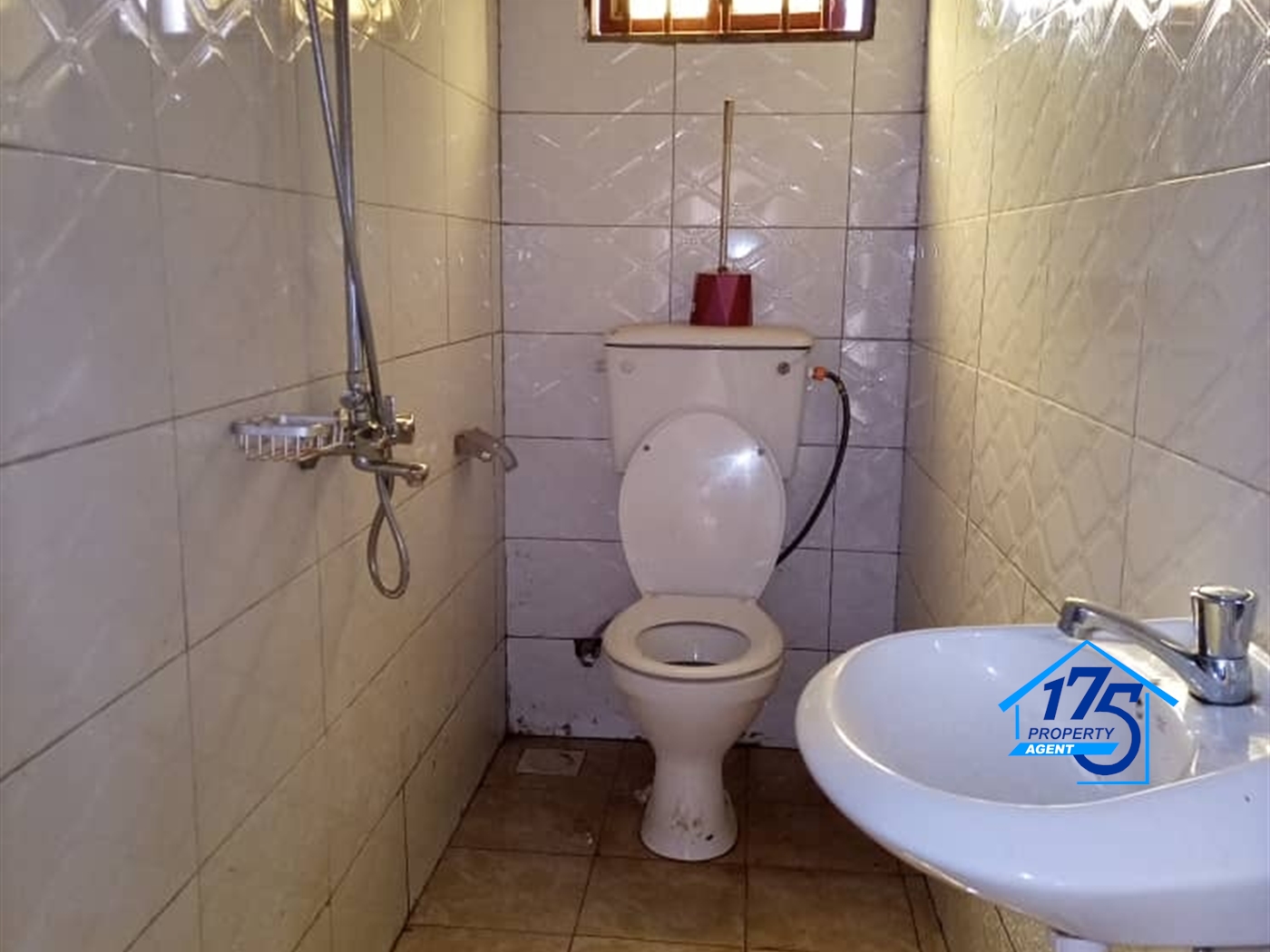 Semi Detached for rent in Kisaasi Kampala