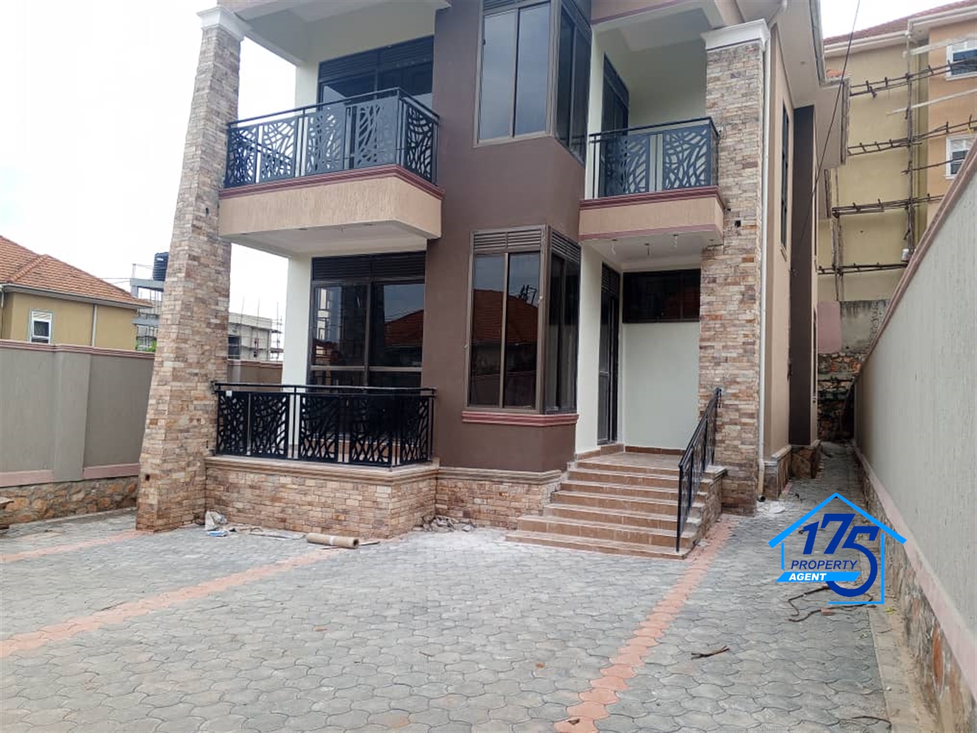 Duplex for sale in Kira Wakiso