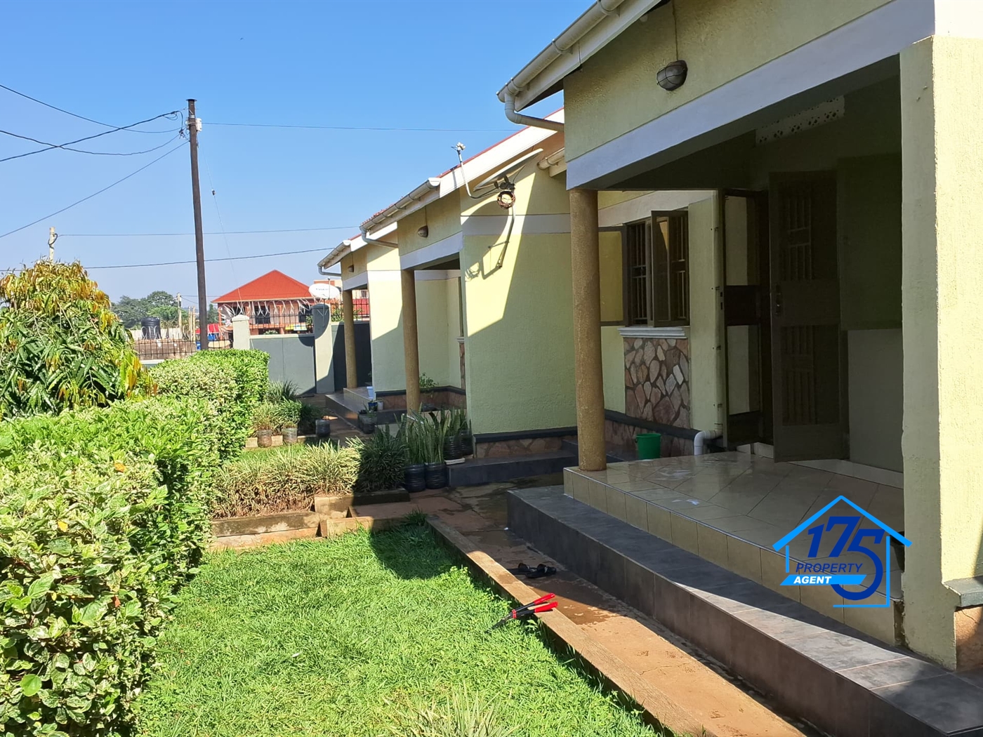 Semi Detached for rent in Kyaliwajjala Wakiso