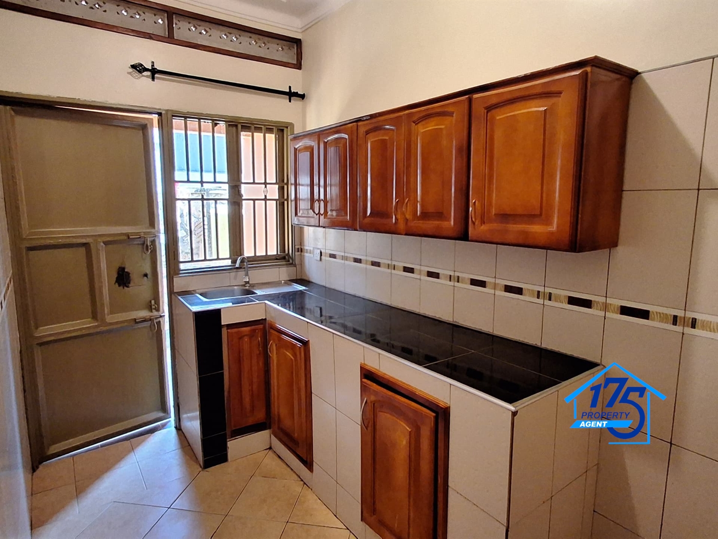 Semi Detached for rent in Kyaliwajjala Wakiso