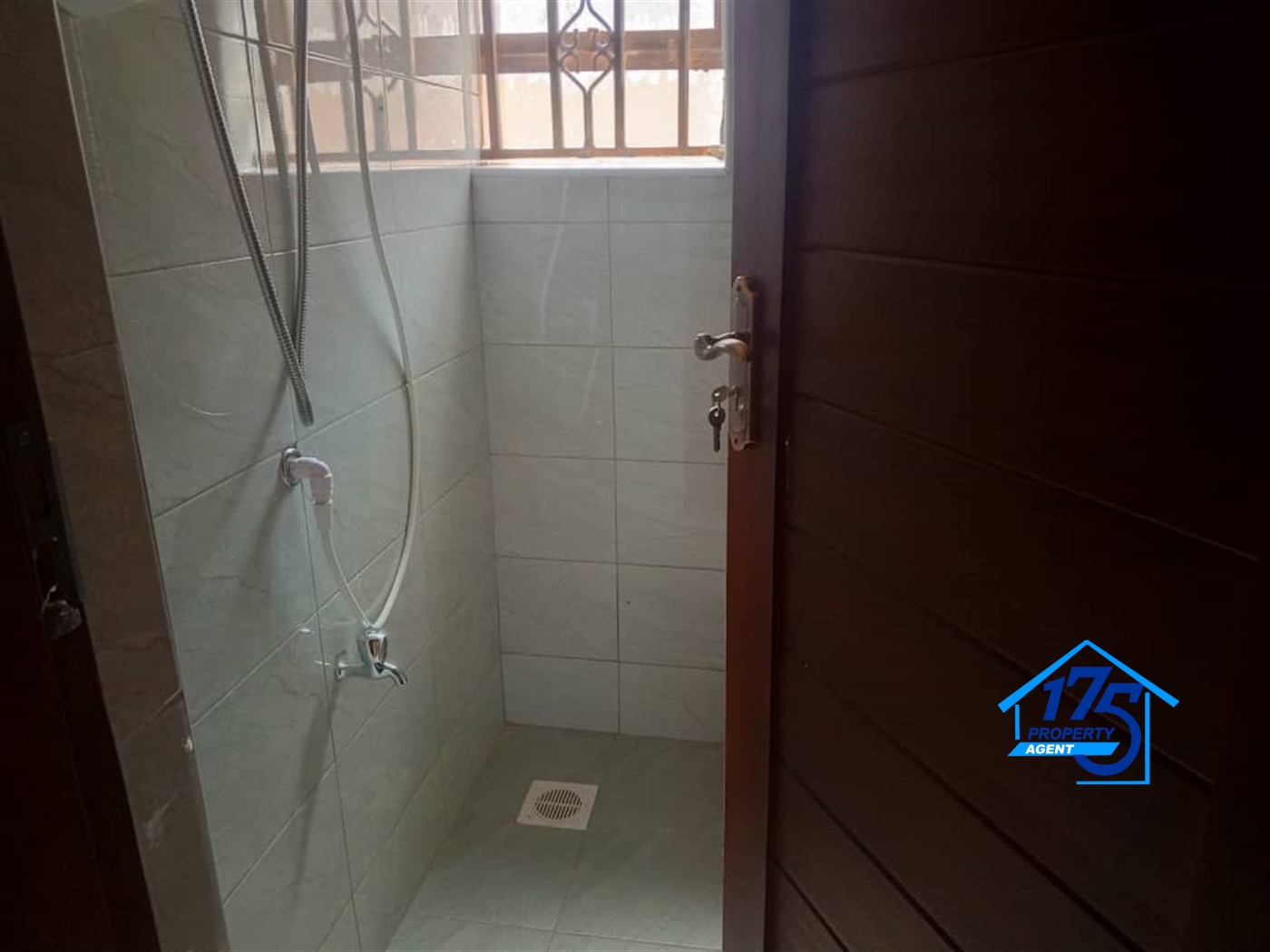 Semi Detached for rent in Najjera Wakiso