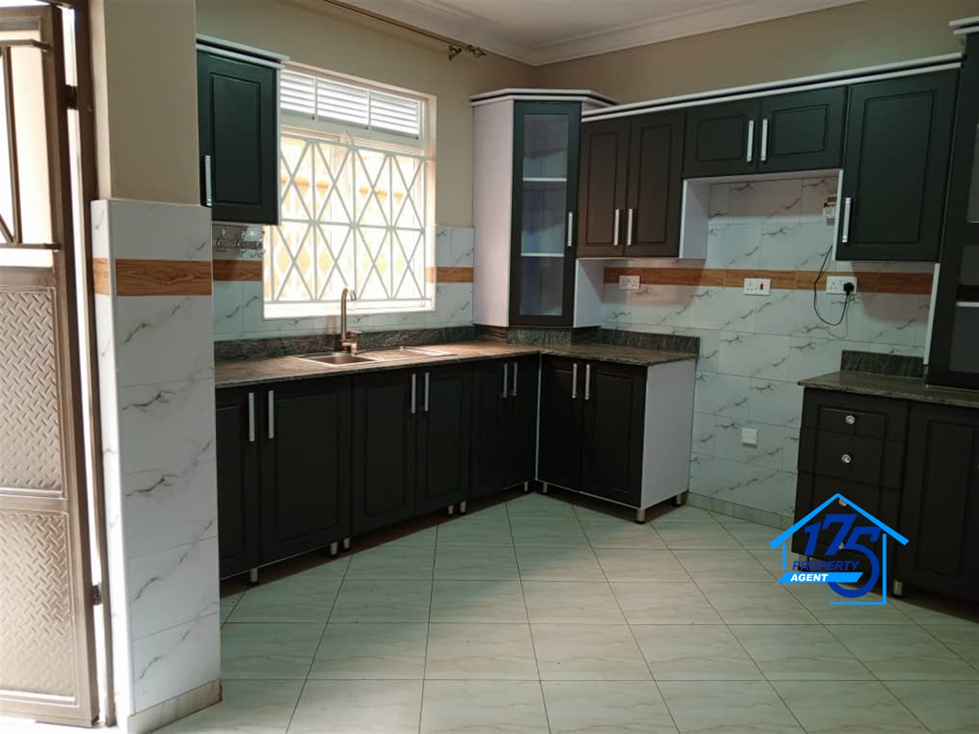 Apartment for rent in Namugongo Wakiso