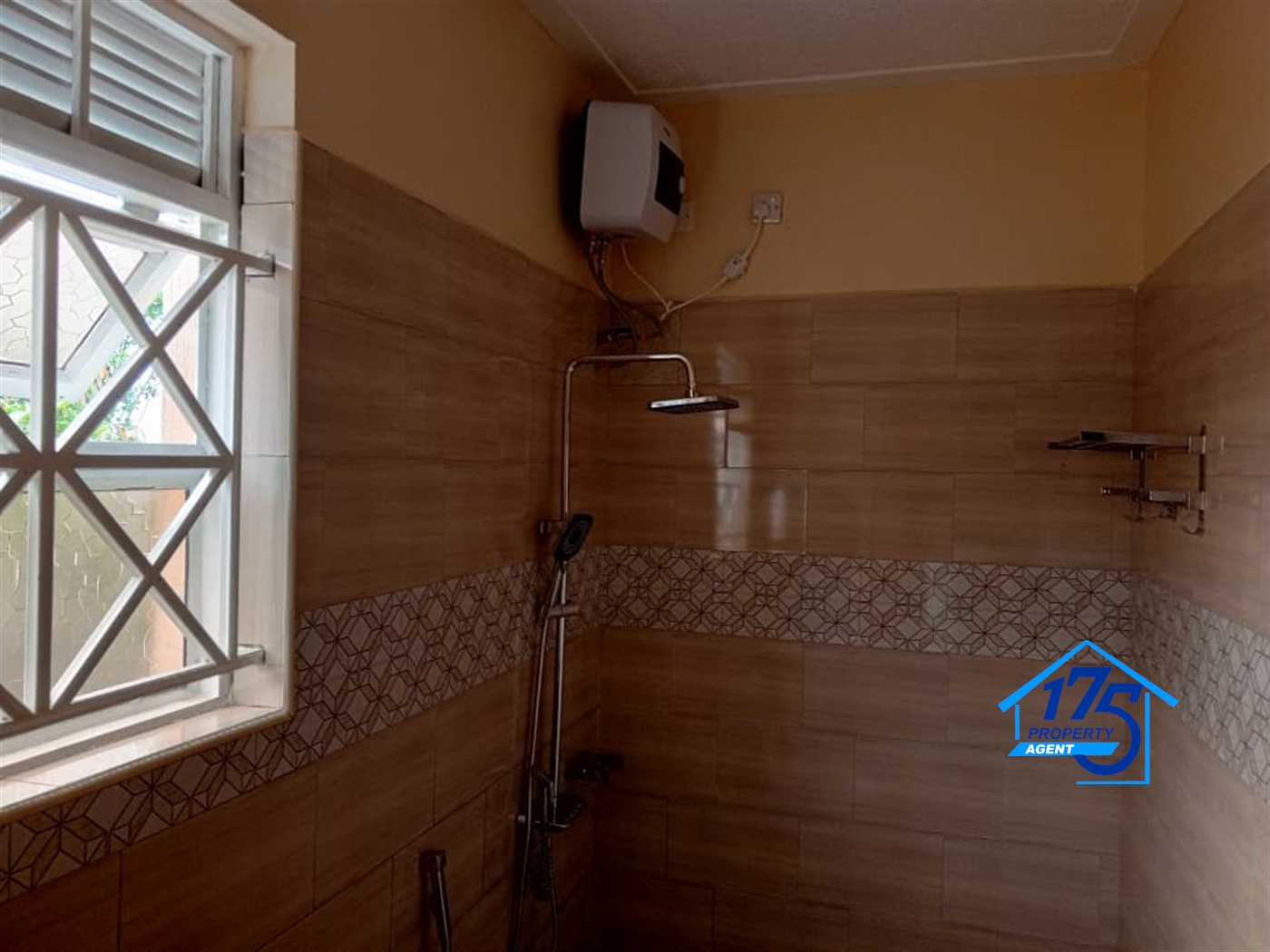 Apartment for rent in Namugongo Wakiso