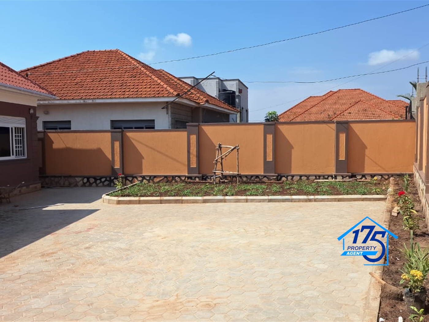 Bungalow for sale in Kira Wakiso