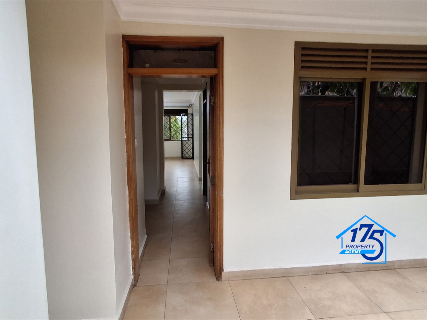 Duplex for rent in Buwaate Wakiso