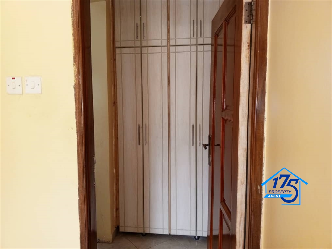 Semi Detached for rent in Najjera Wakiso