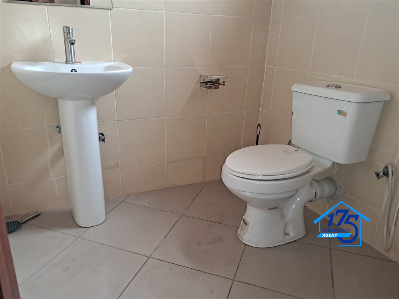 Apartment for rent in Kisaasi Kampala