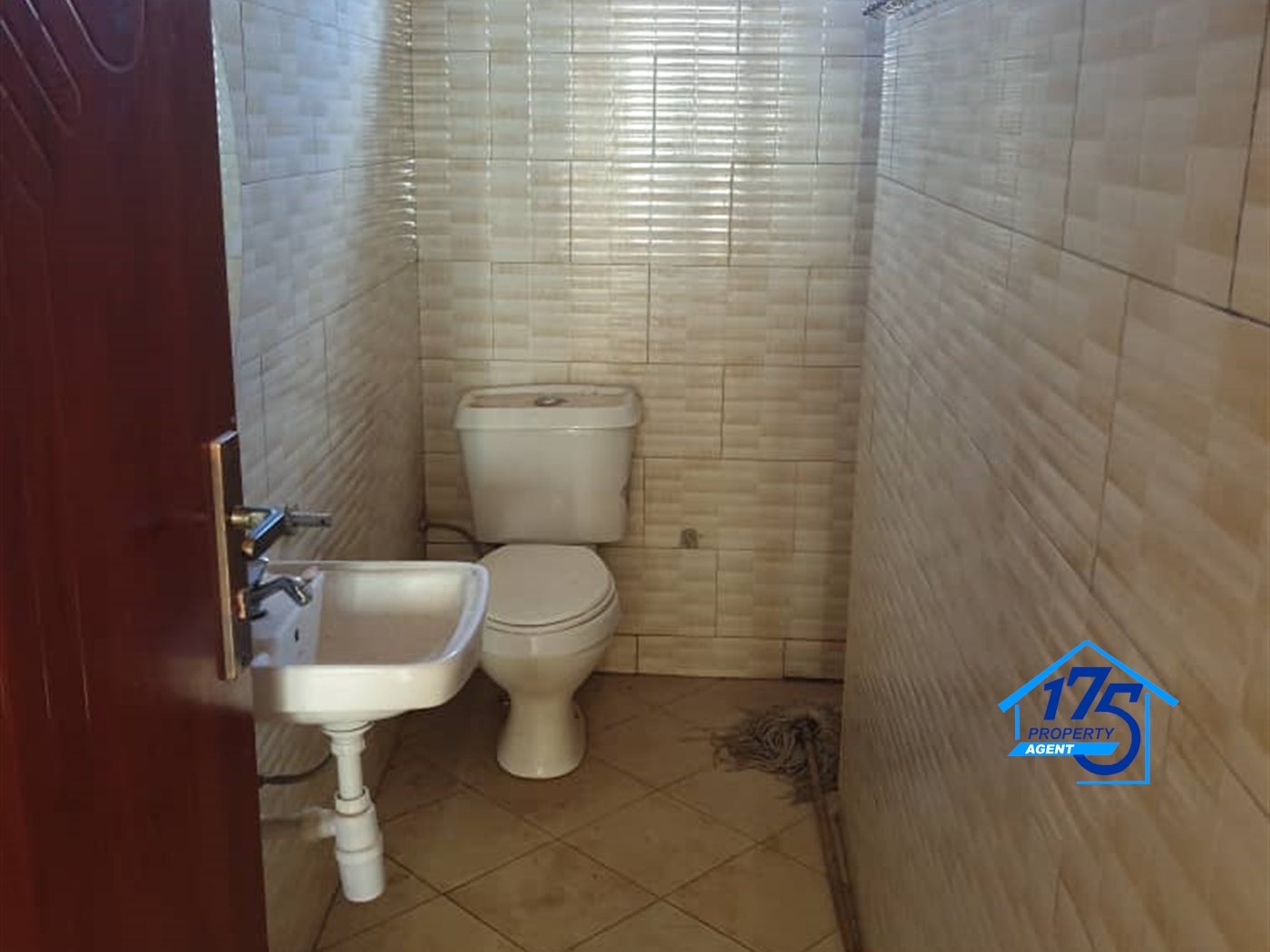 Apartment for rent in Kyaliwajjala Wakiso