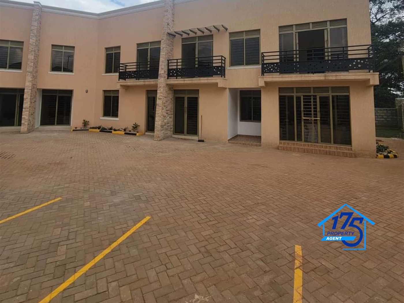 Duplex for rent in Kira Wakiso