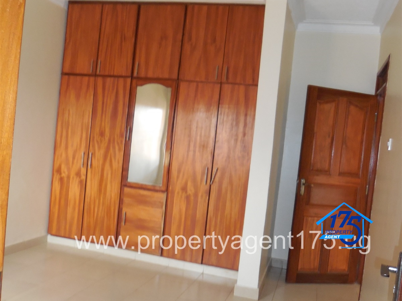 Semi Detached for rent in Mbalwa Wakiso