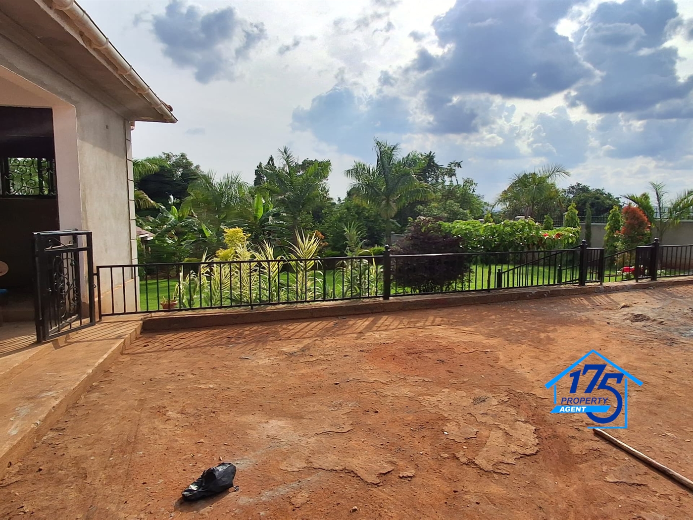 Duplex for sale in Sonde Wakiso