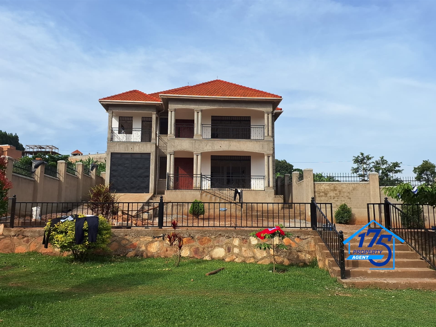 Duplex for sale in Sonde Wakiso