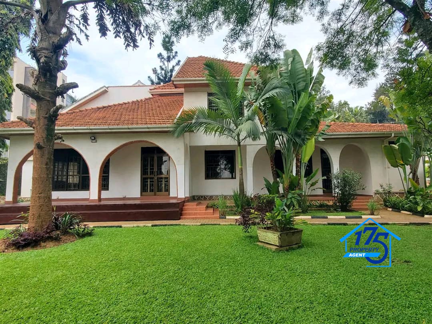 Bungalow for rent in Naguru Kampala