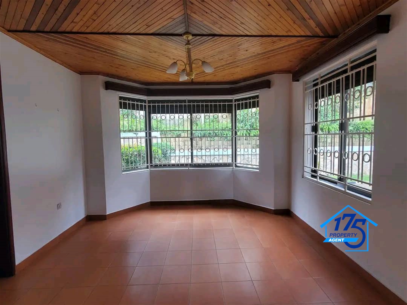 Bungalow for rent in Naguru Kampala