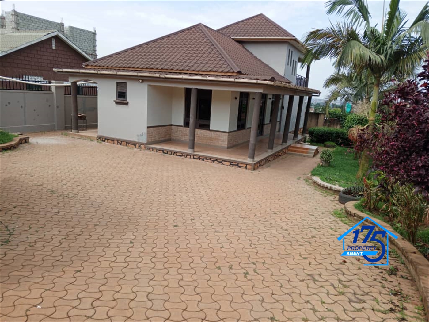 Bungalow for rent in Kira Wakiso