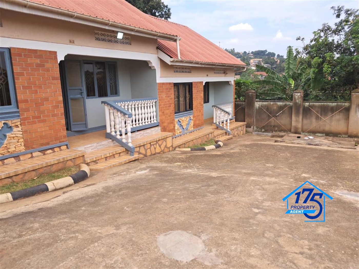 Semi Detached for rent in Kisaasi Kampala