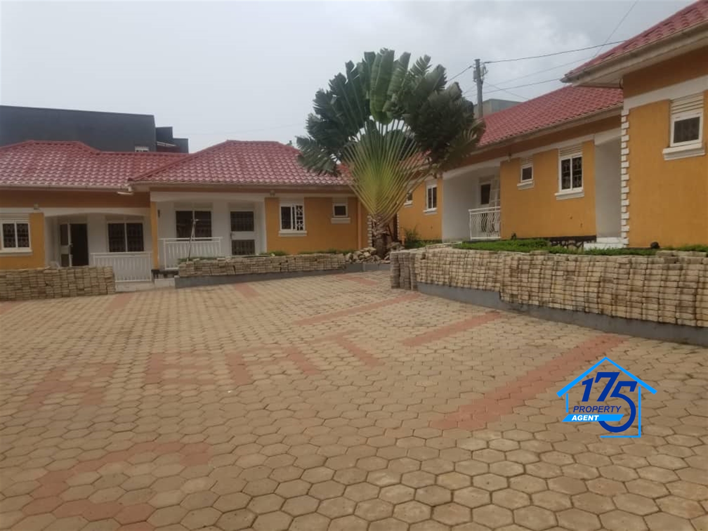 Semi Detached for rent in Kyaliwajjala Wakiso