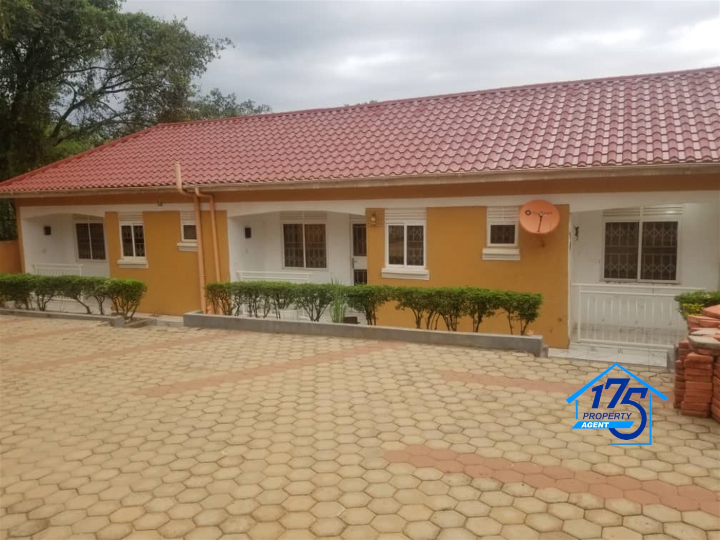 Semi Detached for rent in Kyaliwajjala Wakiso