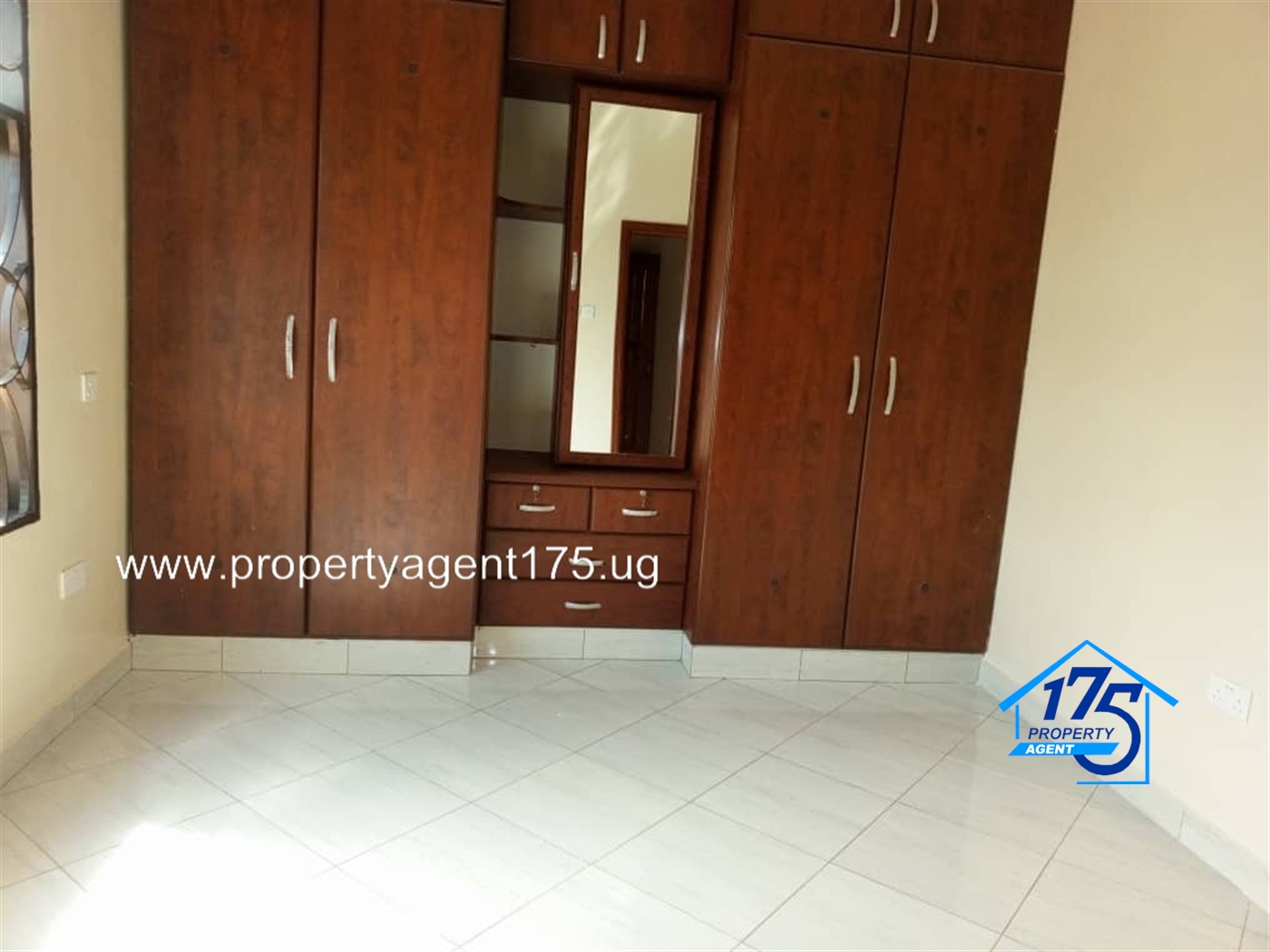 Semi Detached for rent in Najjera Wakiso