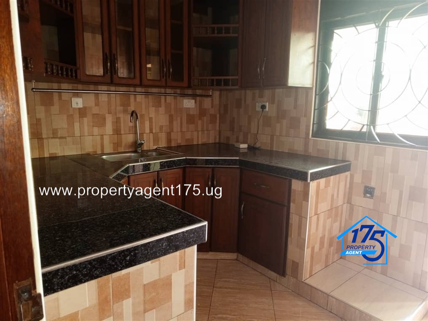 Semi Detached for rent in Najjera Wakiso