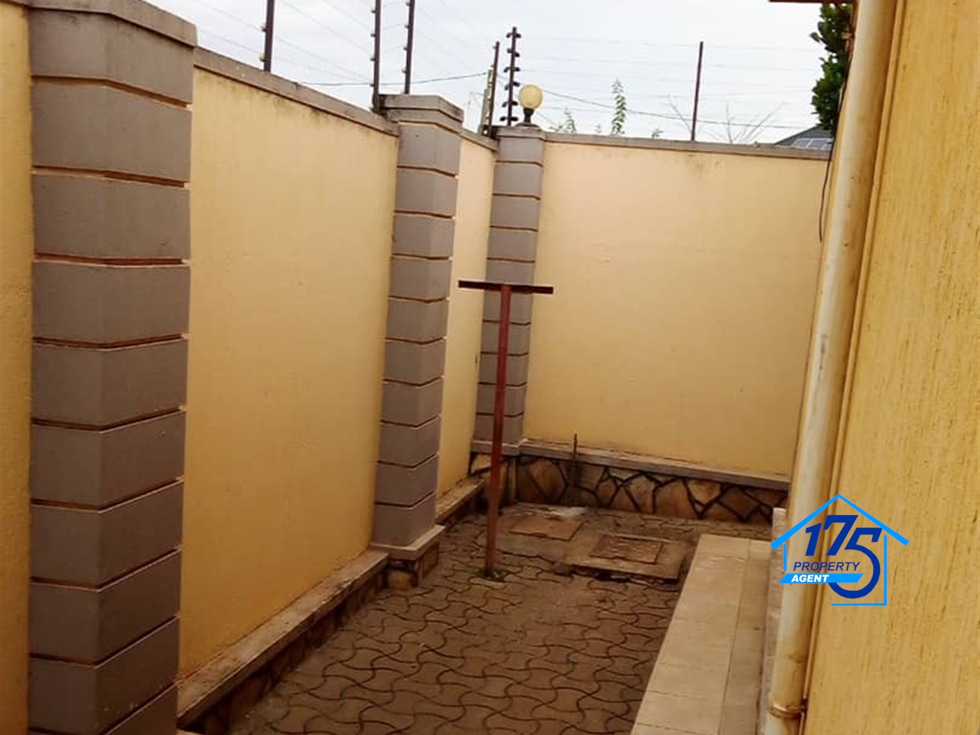 Bungalow for rent in Namugongo Wakiso