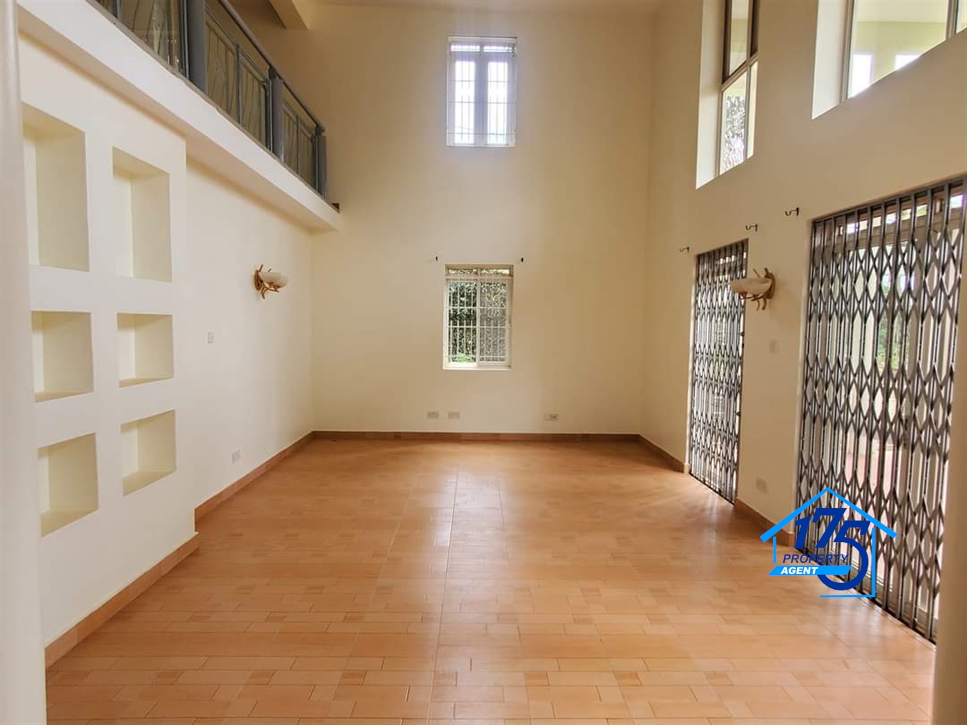 Duplex for rent in Naguru Kampala