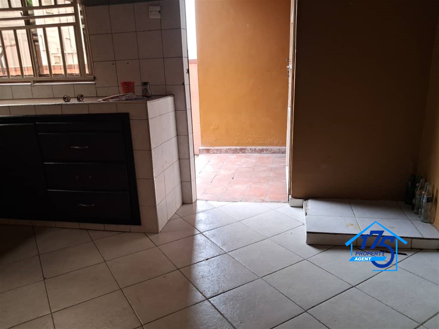 Semi Detached for rent in Kulambilo Wakiso