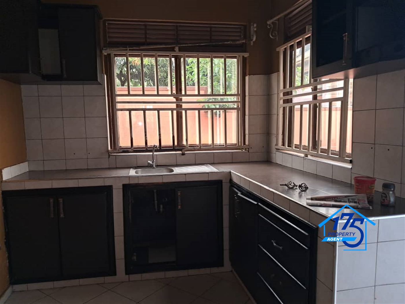 Semi Detached for rent in Kulambilo Wakiso