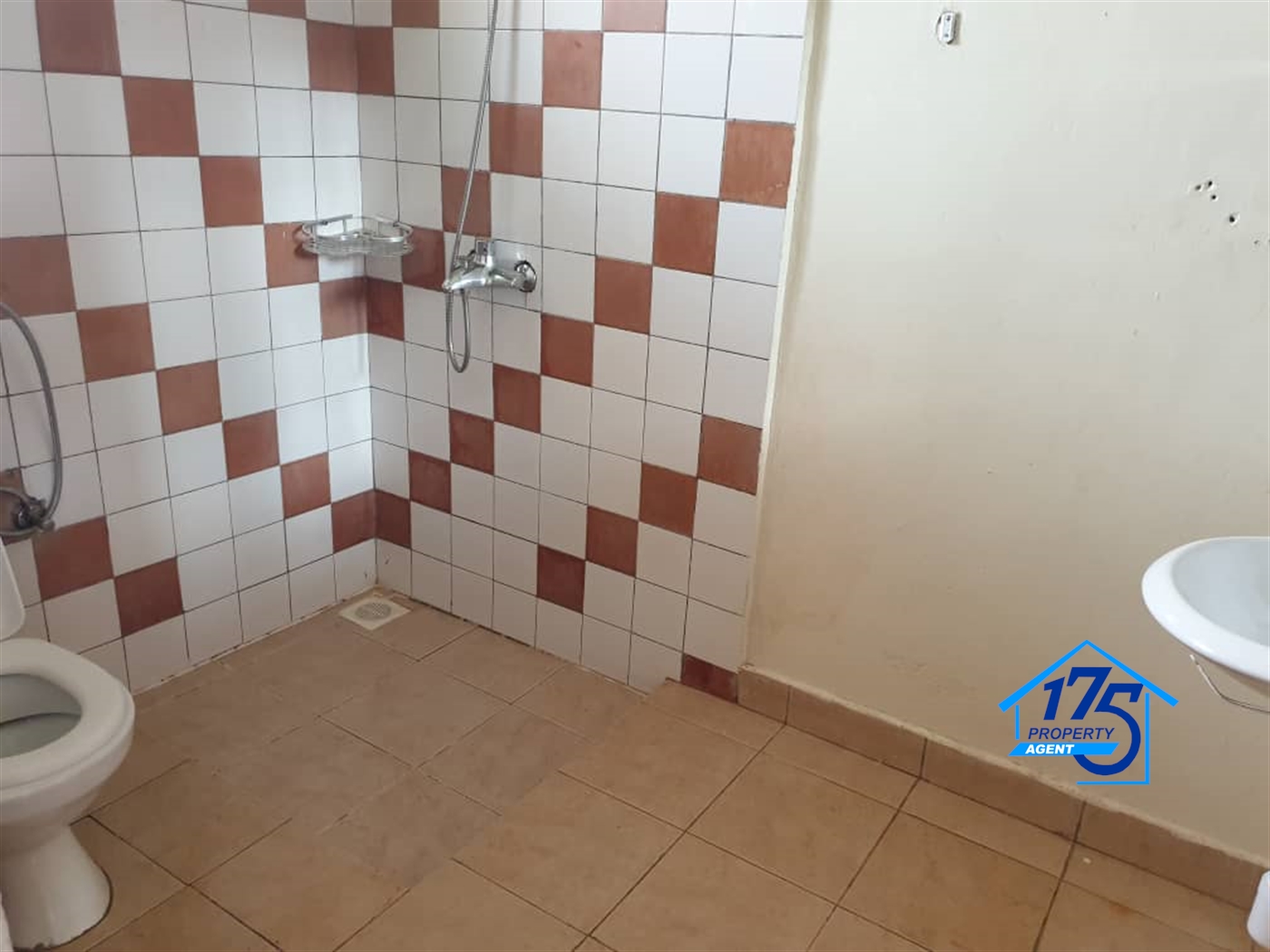 Duplex for rent in Najjera Wakiso