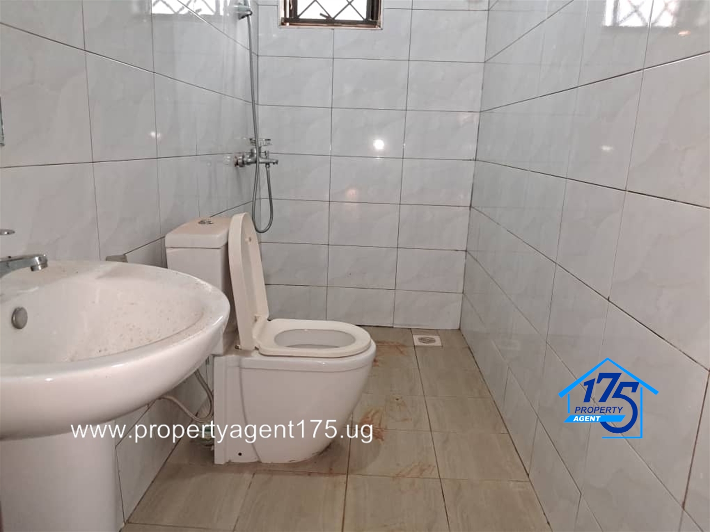 Semi Detached for rent in Najjera Wakiso