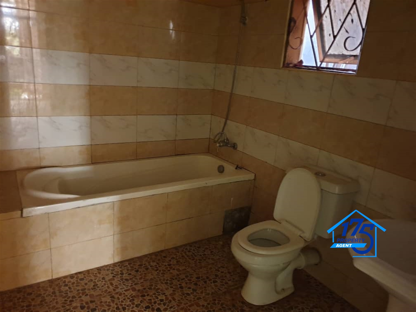 Apartment for rent in Kyaliwajjala Wakiso