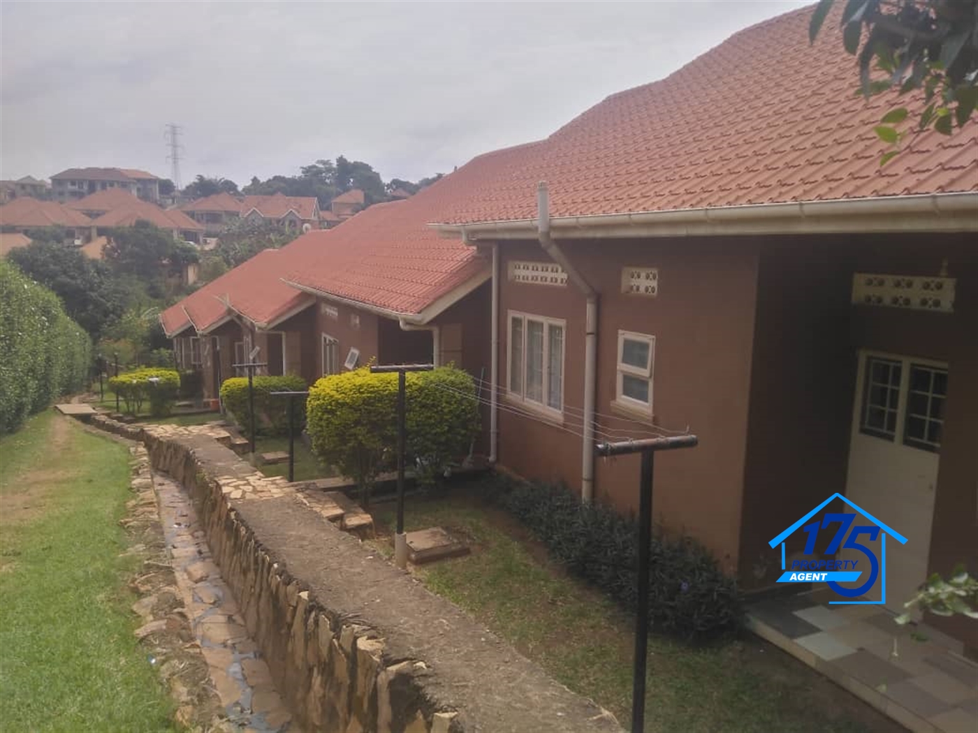 Semi Detached for rent in Kyaliwajjala Wakiso