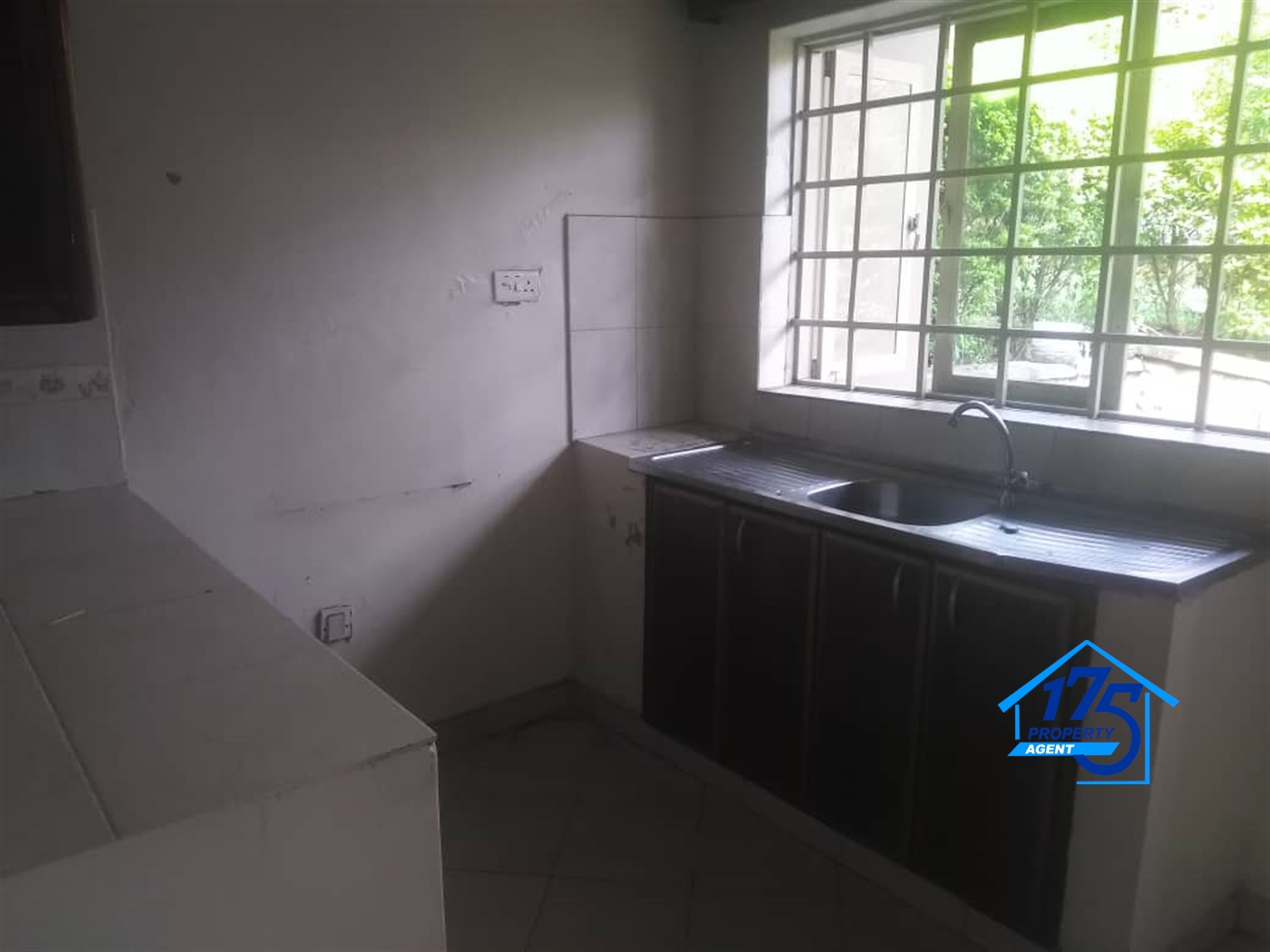 Semi Detached for rent in Kyaliwajjala Wakiso