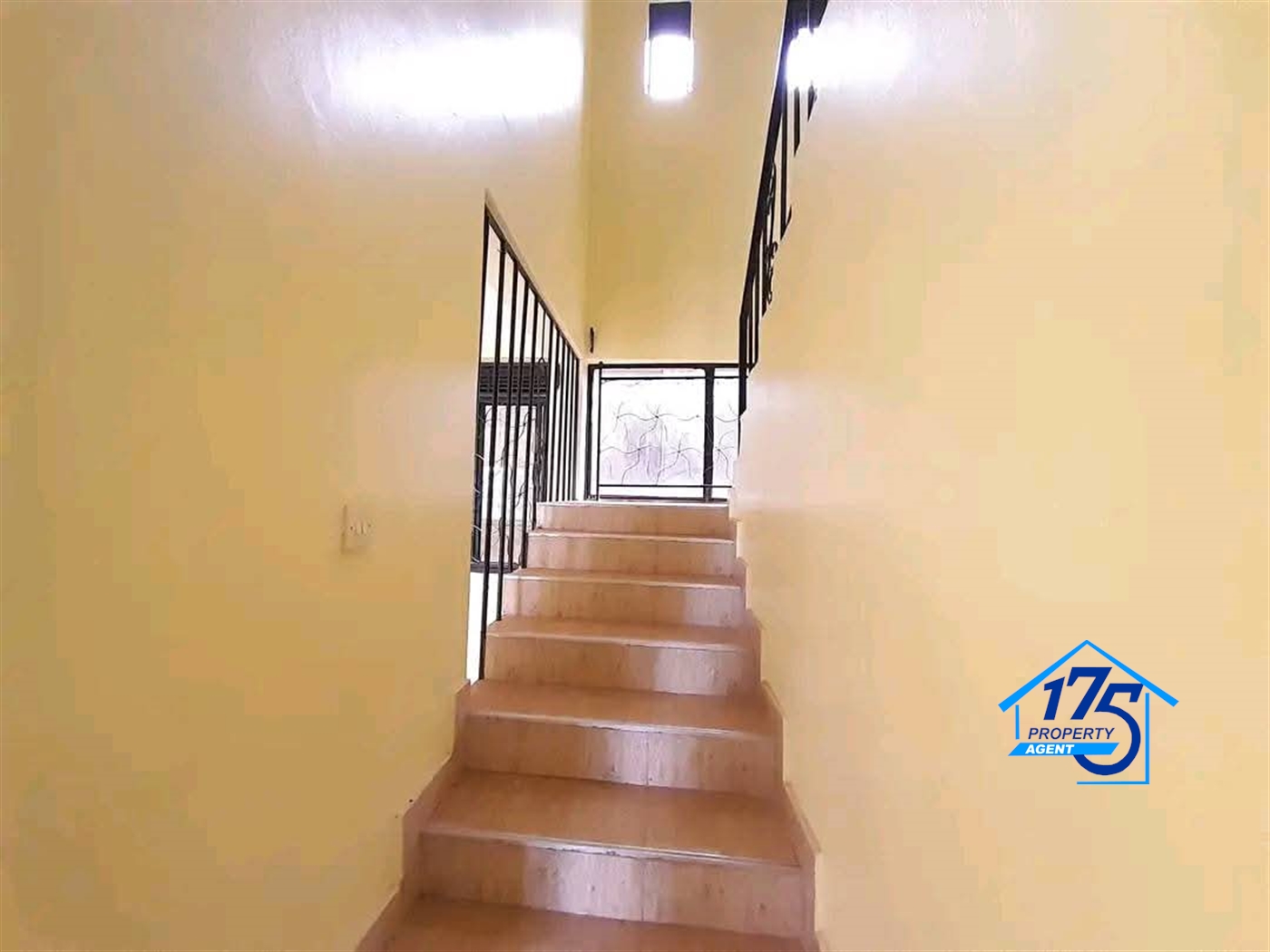 Duplex for rent in Najjera Wakiso