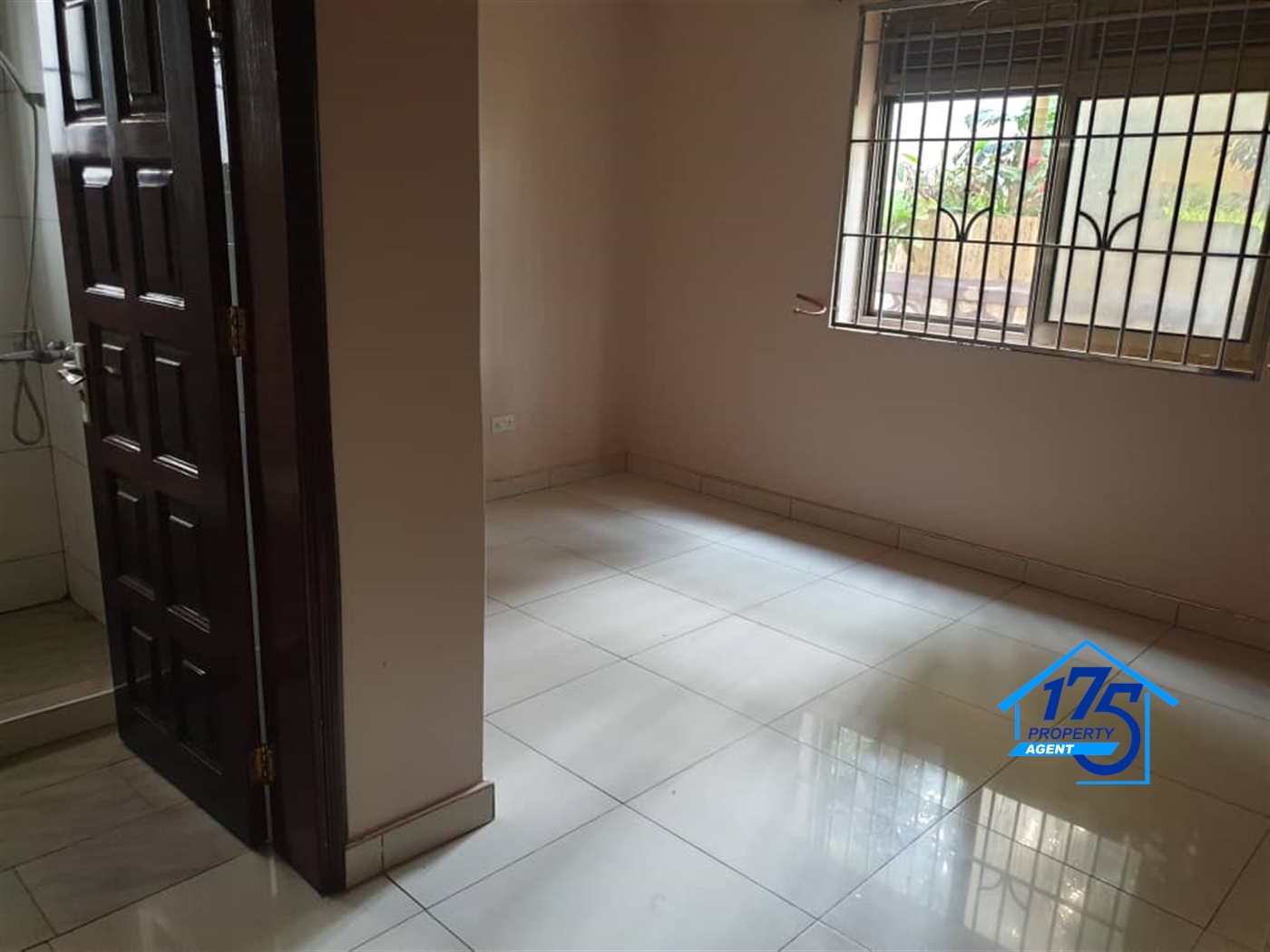 Duplex for rent in Najjera Wakiso