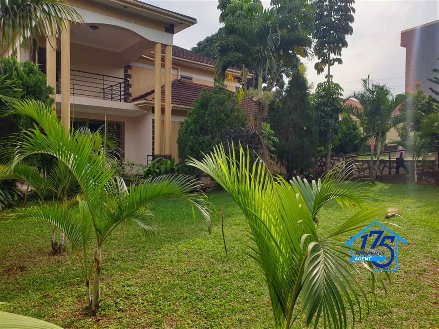 Duplex for rent in Najjera Wakiso