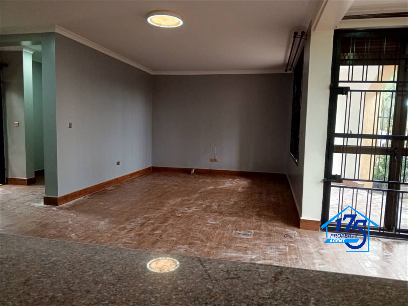 Duplex for rent in Kireka Wakiso