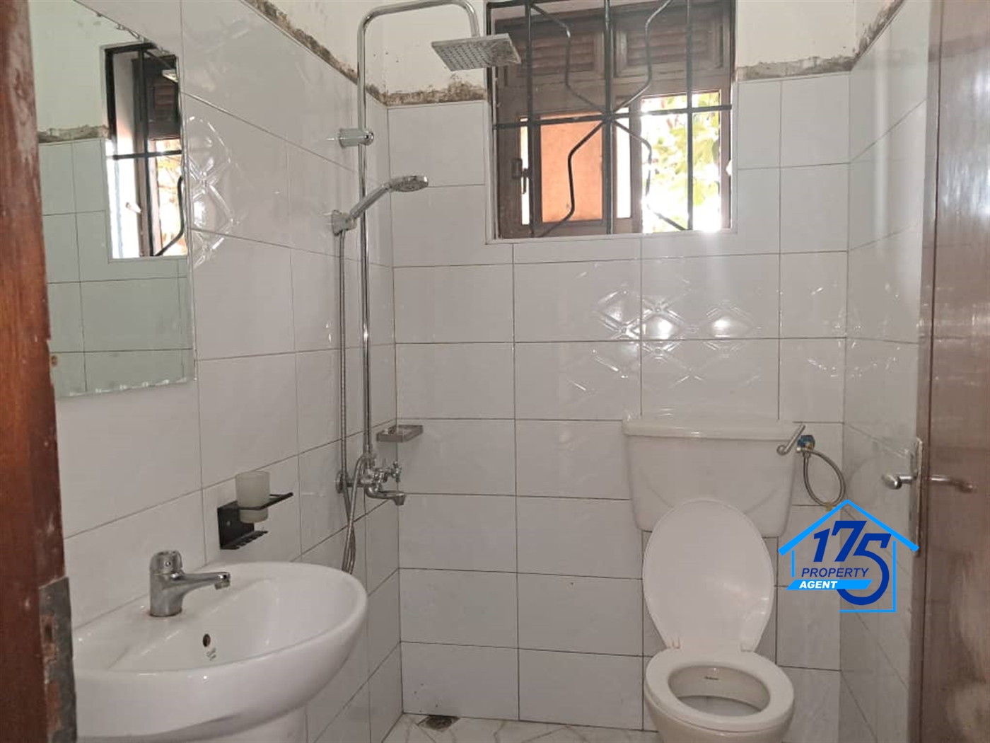 Apartment for rent in Kisaasi Kampala