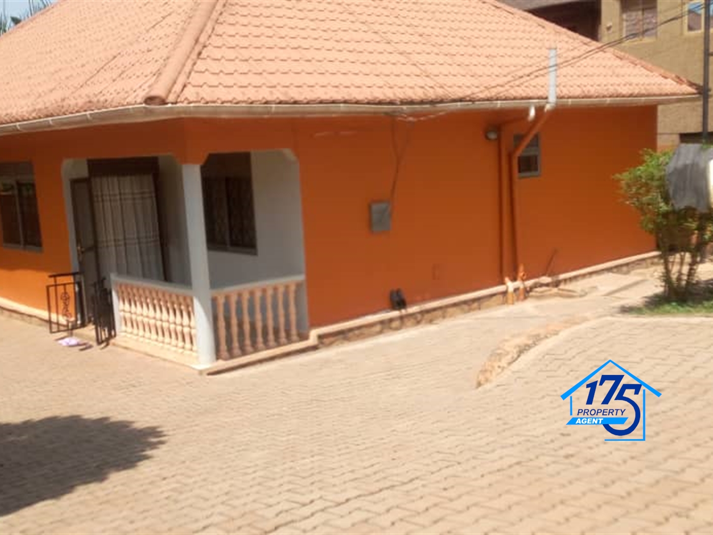 Bungalow for rent in Kira Wakiso