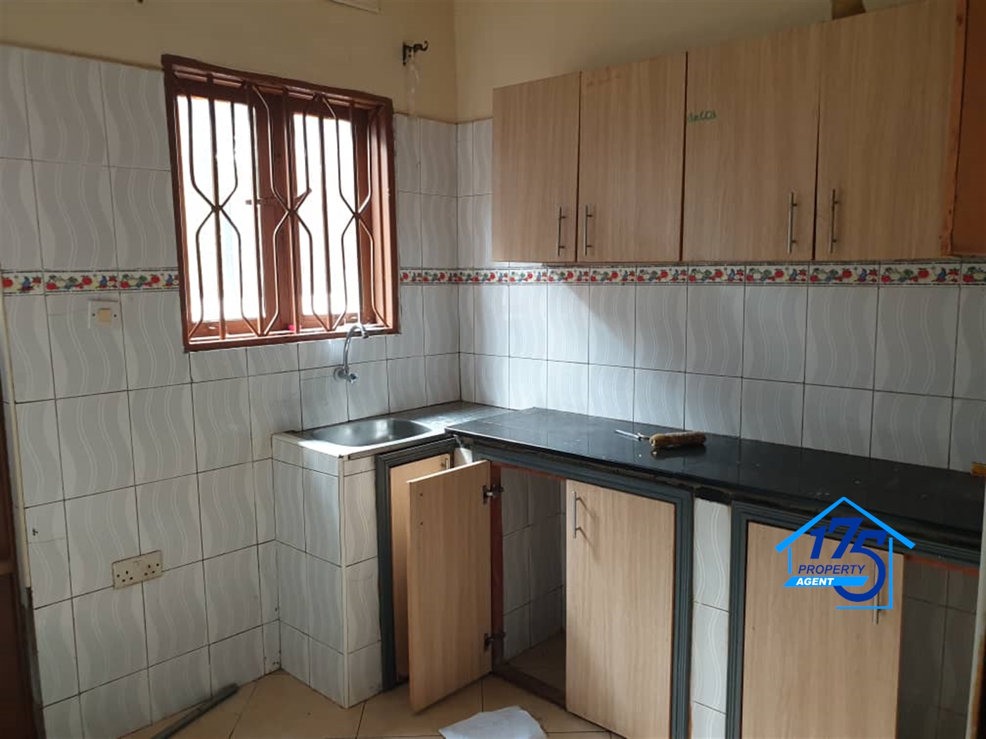 Semi Detached for rent in Kyaliwajjala Wakiso